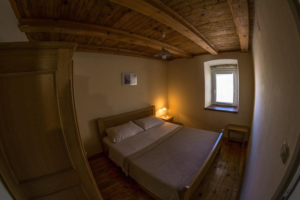 Ducina Apartments Milna  Esterno foto